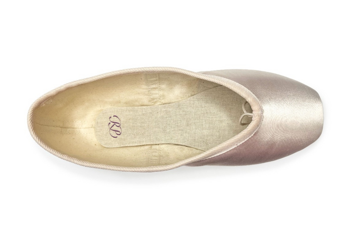 RUSSIAN POINTE RP002V2FS AKOYA U-CUT DRAWSTRING VAMP 2 SHANK FS POINTE SHOES