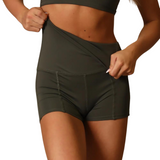 TIGER FRIDAY WOMEN 13 HIPPIE SHORTS