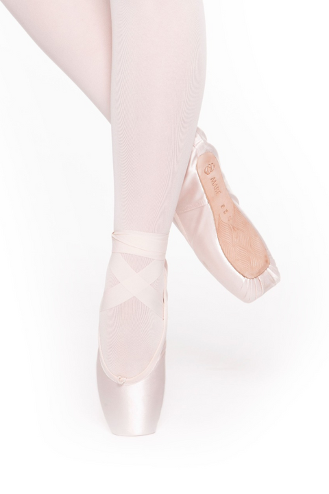 RUSSIAN POINTE RP003V2FS MABE U-CUT WITH DRAWSTRING VAMP 2 SHANK FS POINTE SHOES